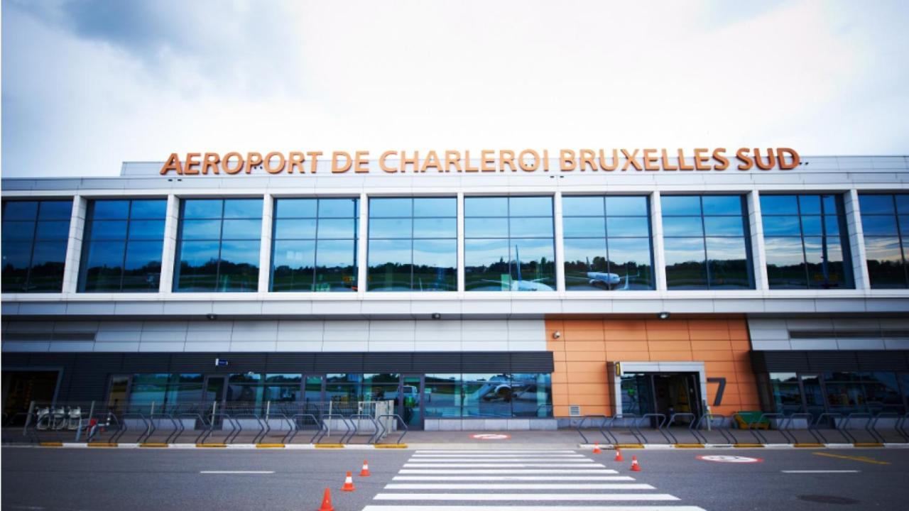 Апартаменты Charbonnel 1 B Charleroi-Airport Экстерьер фото